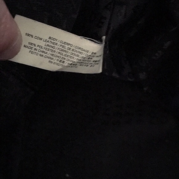 Kate Spade medium black leather purse - Picture 11 of 11